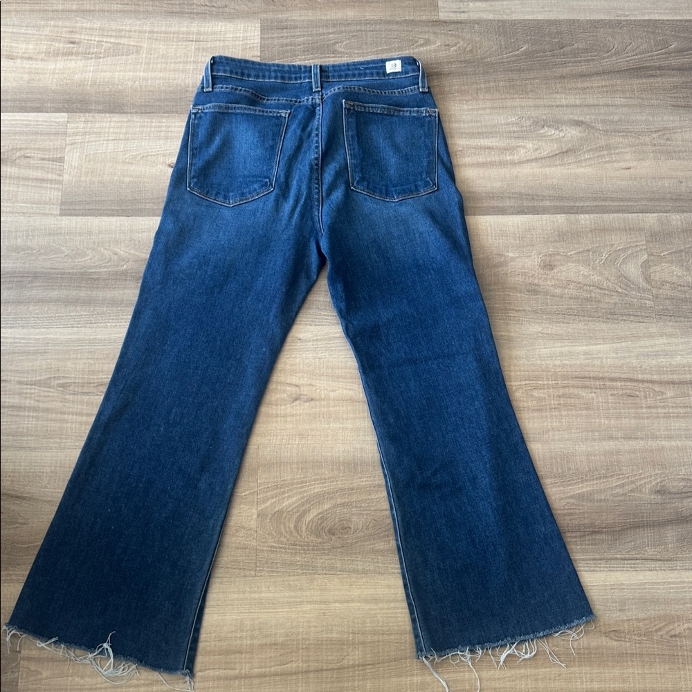 Letter to Juliet jeans. Great condition. - Picture 2 of 2